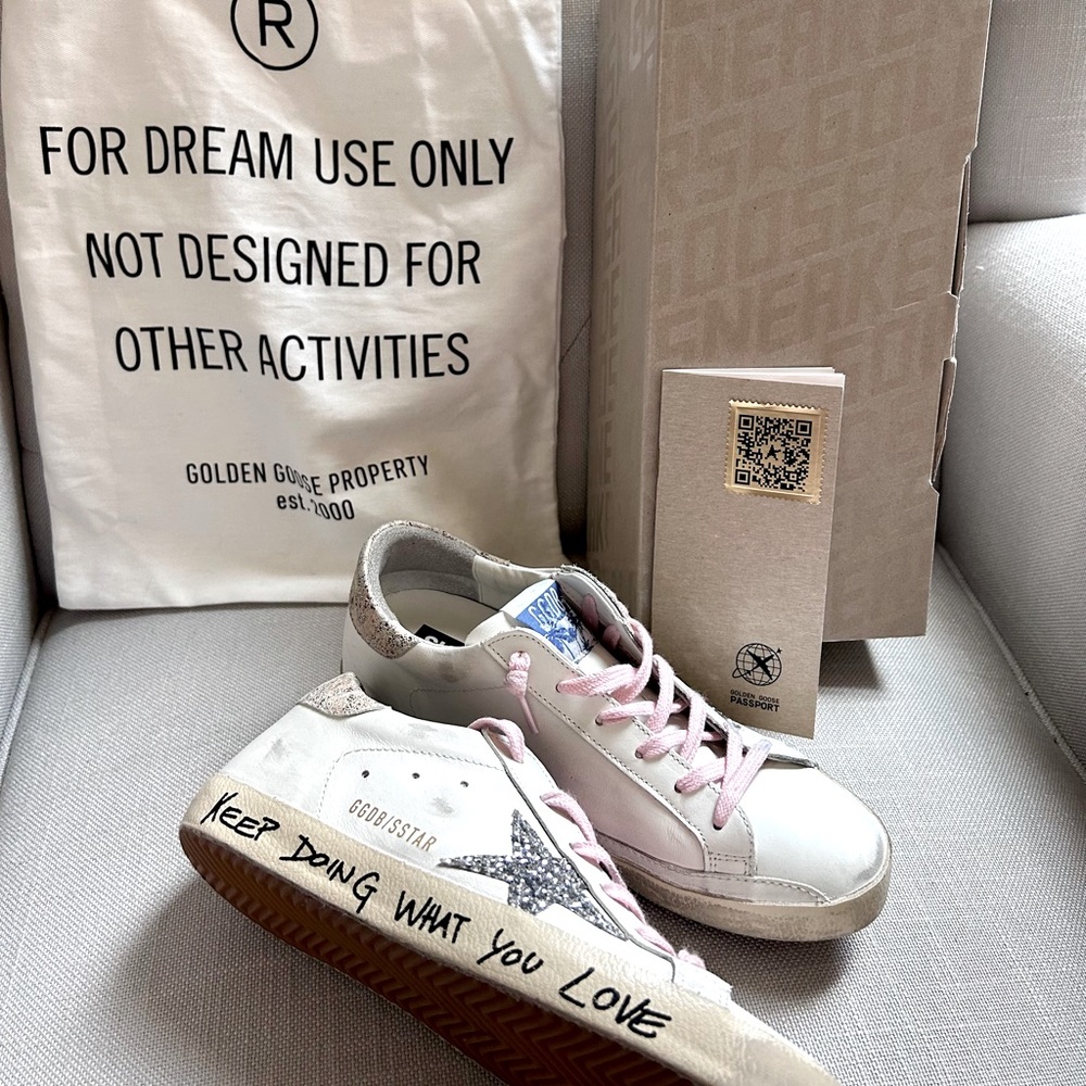 AUTHENTIC SUPER-STAR GOLDEN GOOSE DB